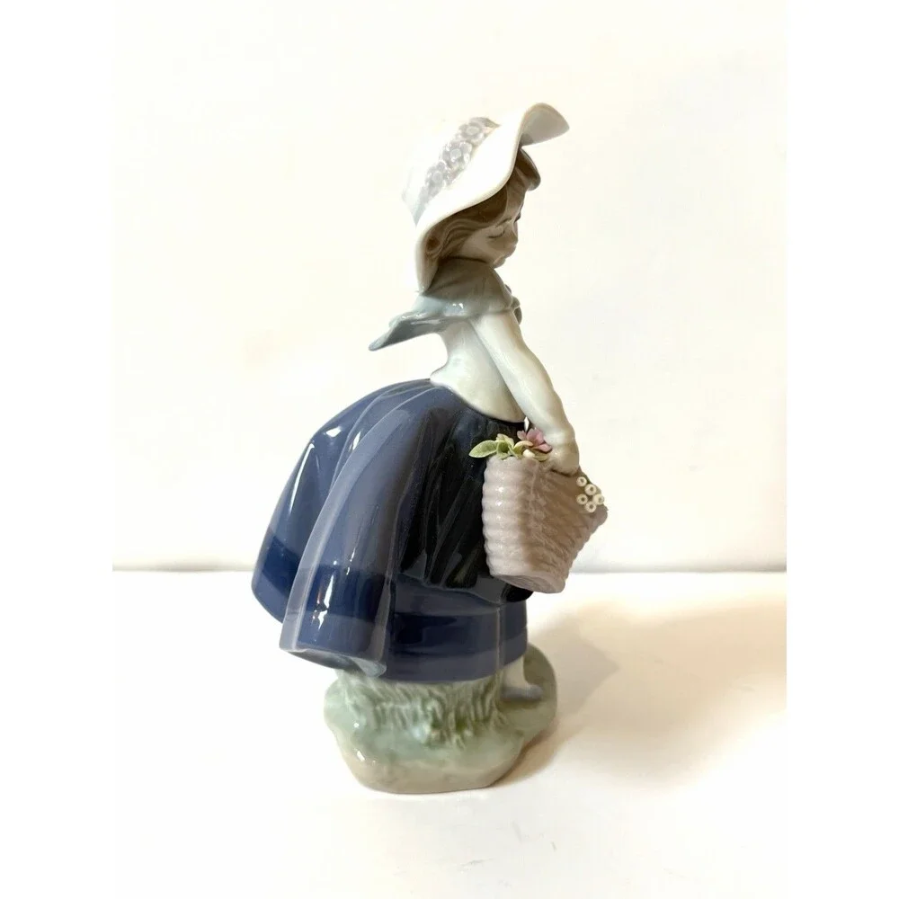 Lladro Girl With Flowers Basket Figurine Porcelain Spain Blue Dress Bonnet 1983
